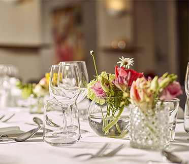 https://www.schwellenmaetteli.ch/en/restaurant-terrasse/#c41692